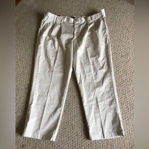 IZOD AMERICAN CHINO MENS PANTS SZ 50x32 NWT